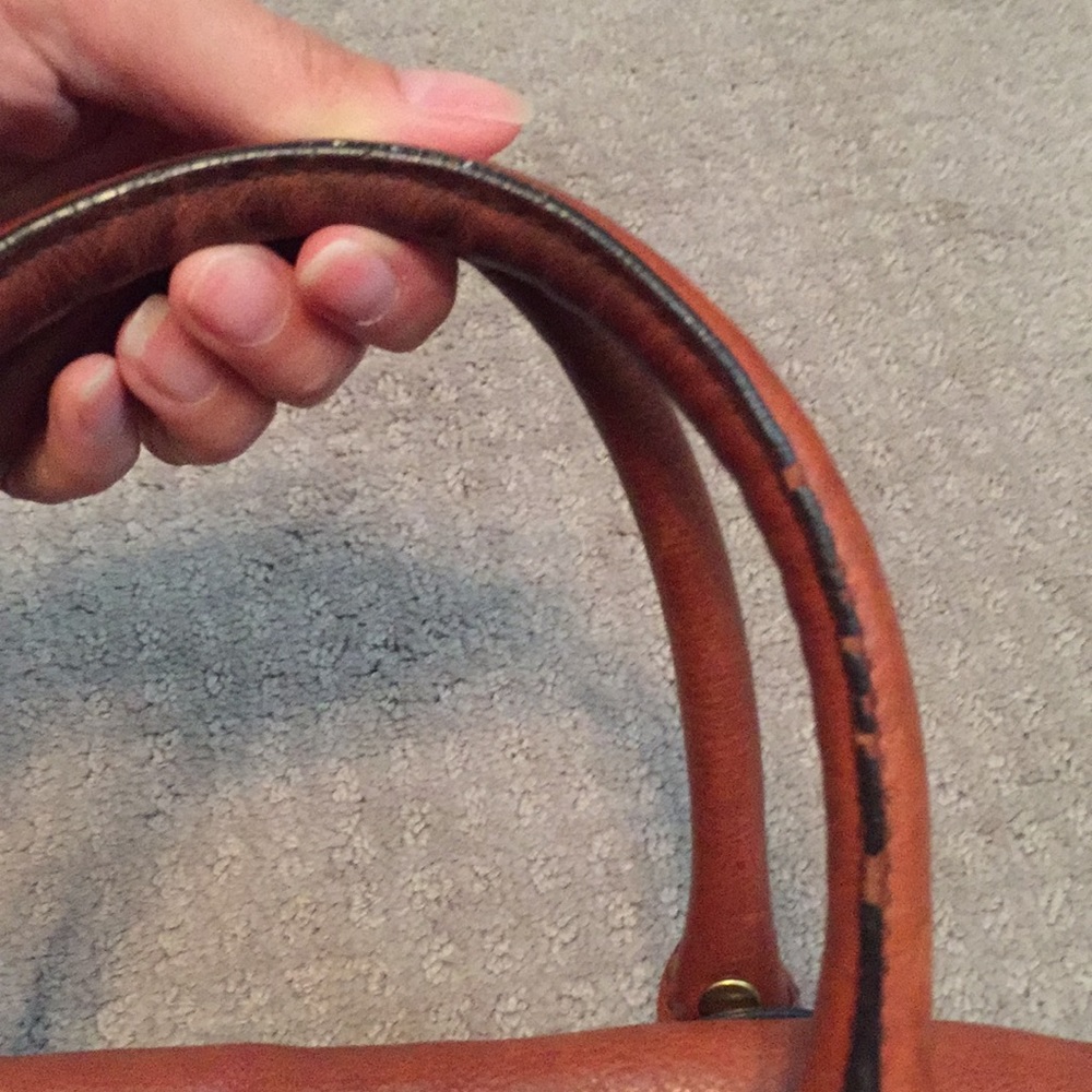 Banana Republic leather purse - Picture 2 of 6